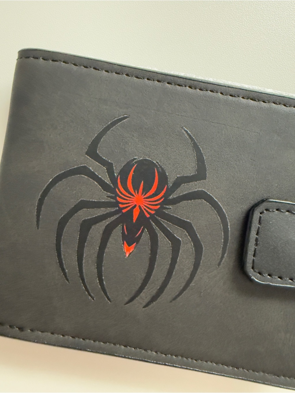 New Black Red Spider Gothic Bifold Wallet - Picture 4 of 4